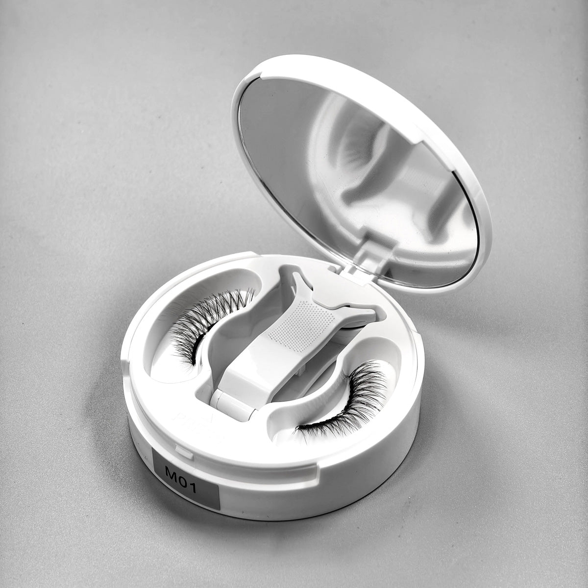Magnetic Eyelashes